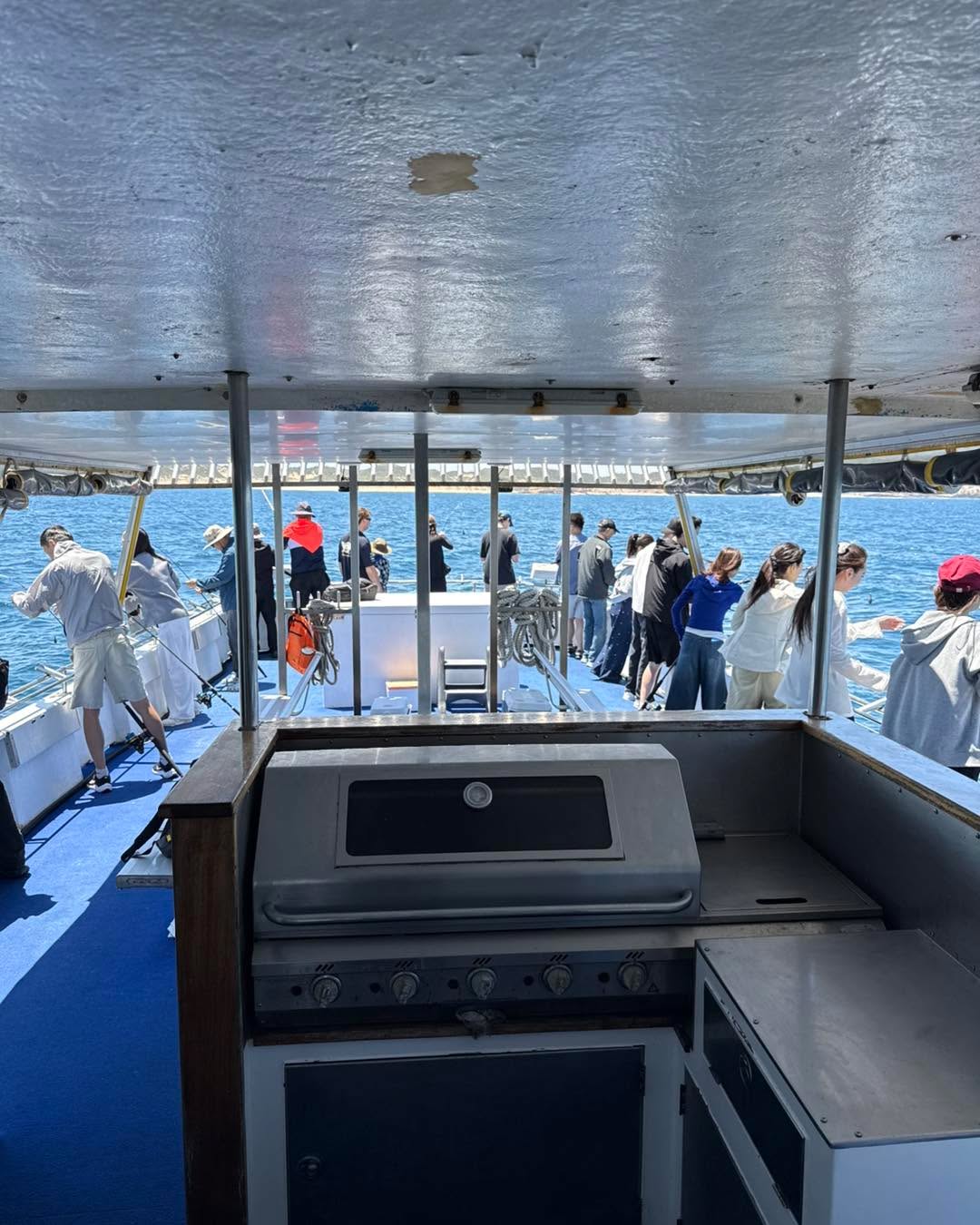 Perfect day on the water 🛥️
#morningtonpeninsula #fishing #fishing🎣